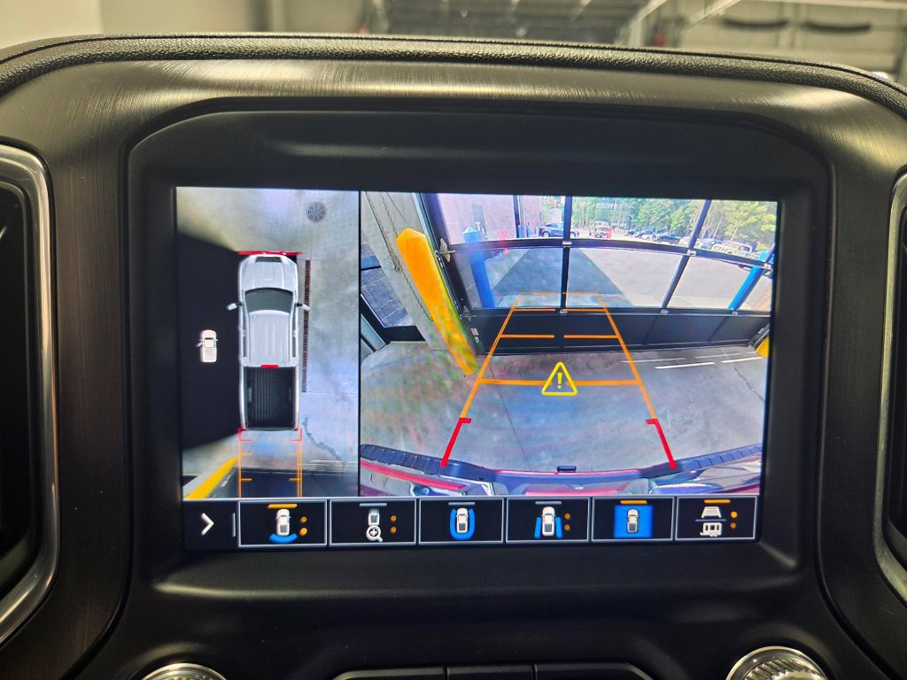 Used 2023 GMC Sierra 2500 AT4 w/ AT4 Preferred Package AWD/4WD image 54