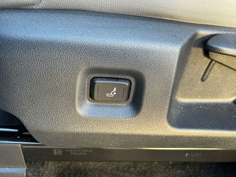 Certified 2025 Toyota Tacoma SR5 RWD image 16