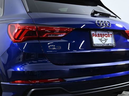 Used 2024 Audi Q3 2.0T Premium Plus w/ Premium Plus Package image 7