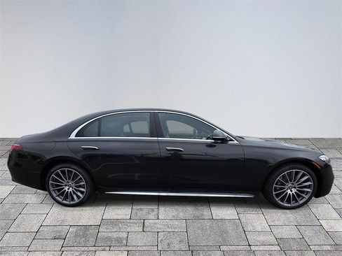 New 2026 Mercedes-Benz S 500 4MATIC image 8