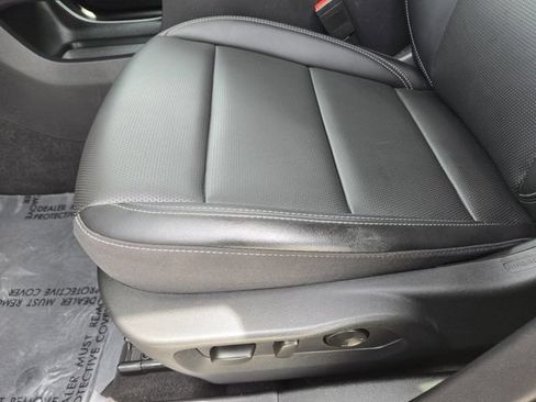 Used 2025 Buick Envision Preferred AWD/4WD image 24