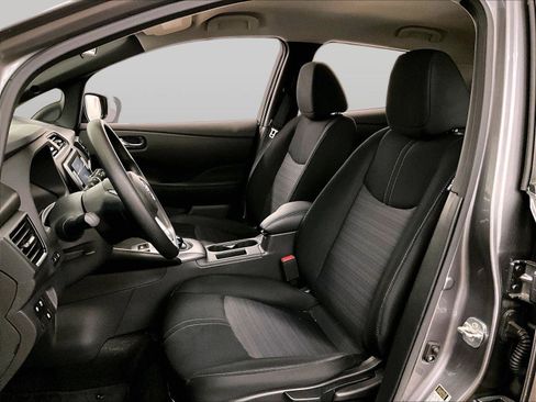 Used 2023 Nissan Leaf S image 24