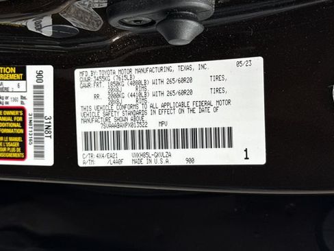 Used 2023 Toyota Sequoia Limited w/ Tow Technology Package AWD/4WD image 23
