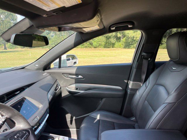 Used 2020 Cadillac XT4 Premium Luxury FWD image 14