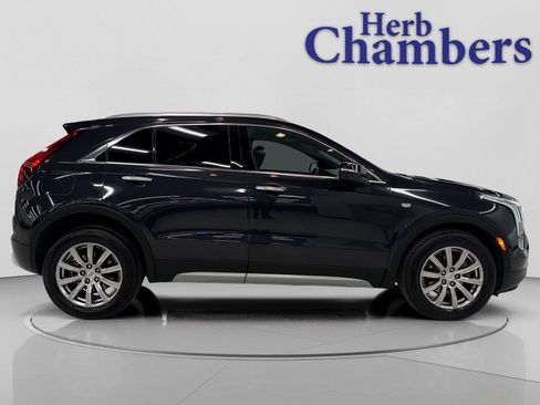 Certified 2022 Cadillac XT4 Premium Luxury w/ Enhanced Visibility Package image 2