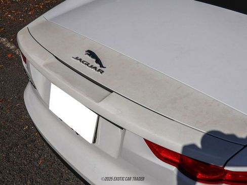 Used 2017 Jaguar F-TYPE Convertible image 70