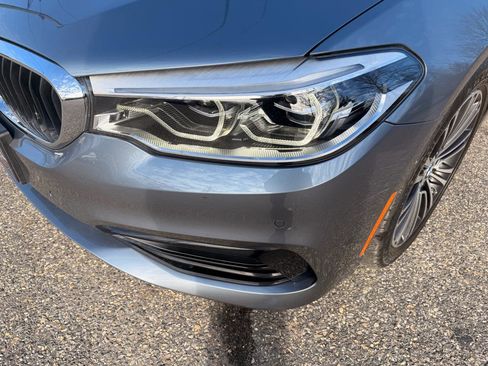 Used 2017 BMW 530i xDrive w/ Premium Package image 18