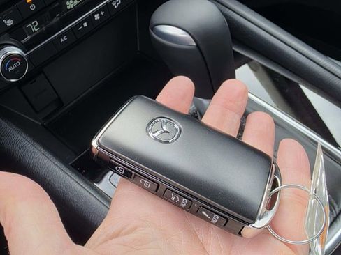 New 2025 MAZDA CX-5 AWD 2.5 S w/ Preferred Package image 17