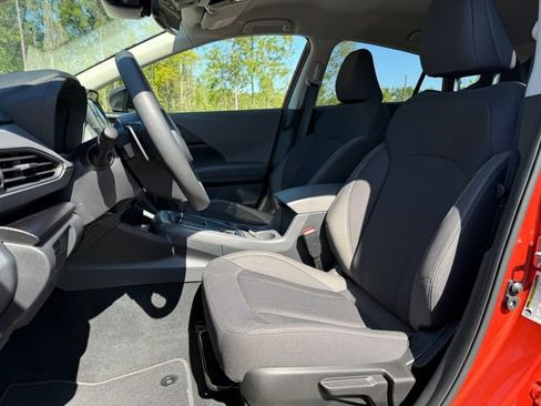 Used 2025 Subaru Crosstrek 2.0i Premium w/ Convenience Package #2 AWD/4WD image 9