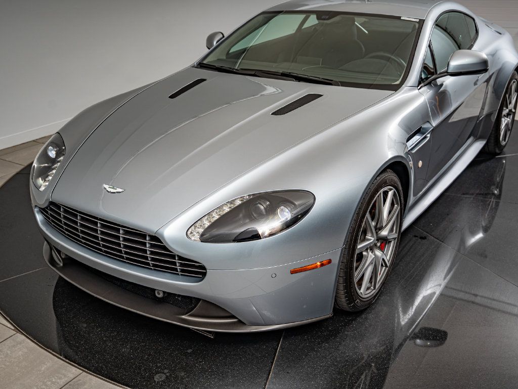 Used 2015 Aston Martin V8 Vantage GT RWD image 13