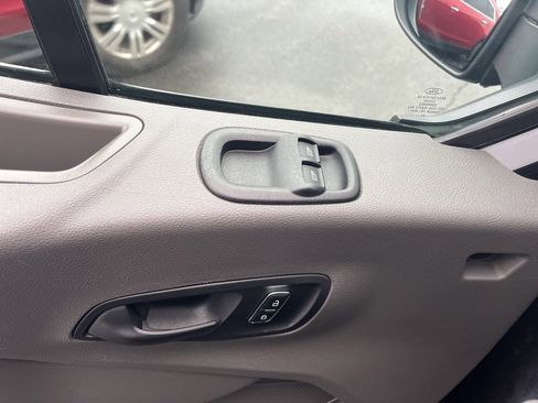 Used 2023 Ford Transit 350 XLT image 16