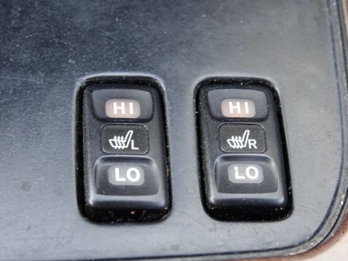 Used 2002 Toyota Land Cruiser AWD/4WD image 75