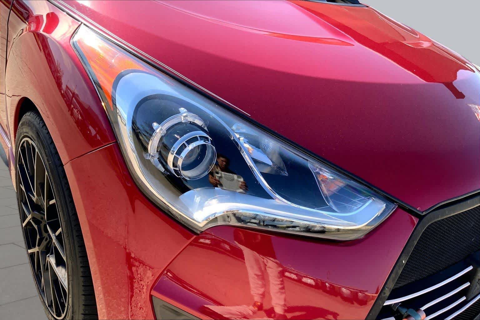 Used 2017 Hyundai Veloster Turbo w/ Tech Package 02 FWD image 26