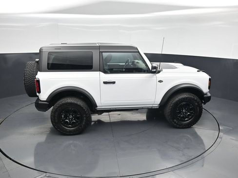 Used 2023 Ford Bronco Wildtrak AWD/4WD image 34