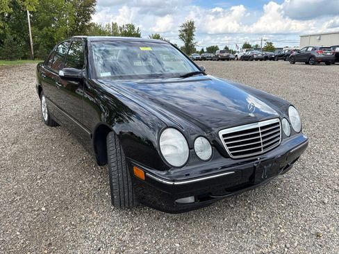 Used 2002 Mercedes-Benz E 320 4MATIC Sedan image 14