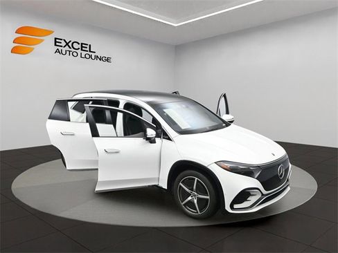 Used 2023 Mercedes-Benz EQS 580 4MATIC SUV image 81