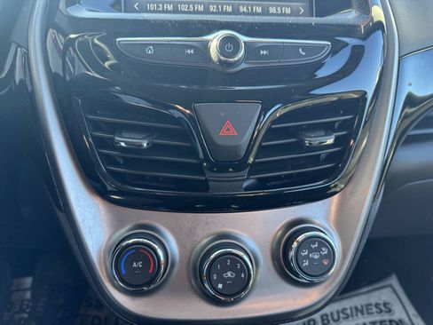 Used 2016 Chevrolet Spark LT FWD image 28