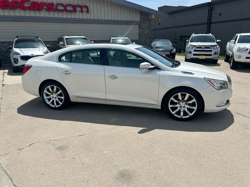 Used 2014 Buick LaCrosse Premium w/ Driver Confidence Package FWD image 2