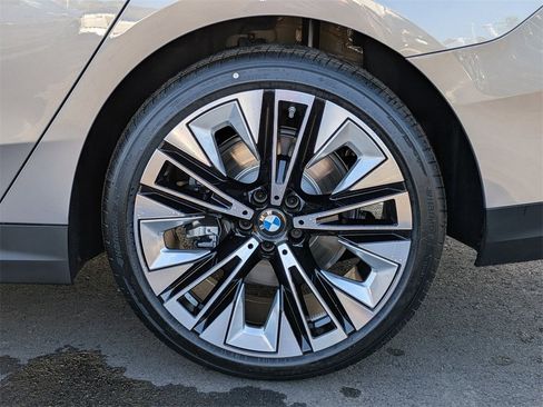 New 2026 BMW 530i image 30