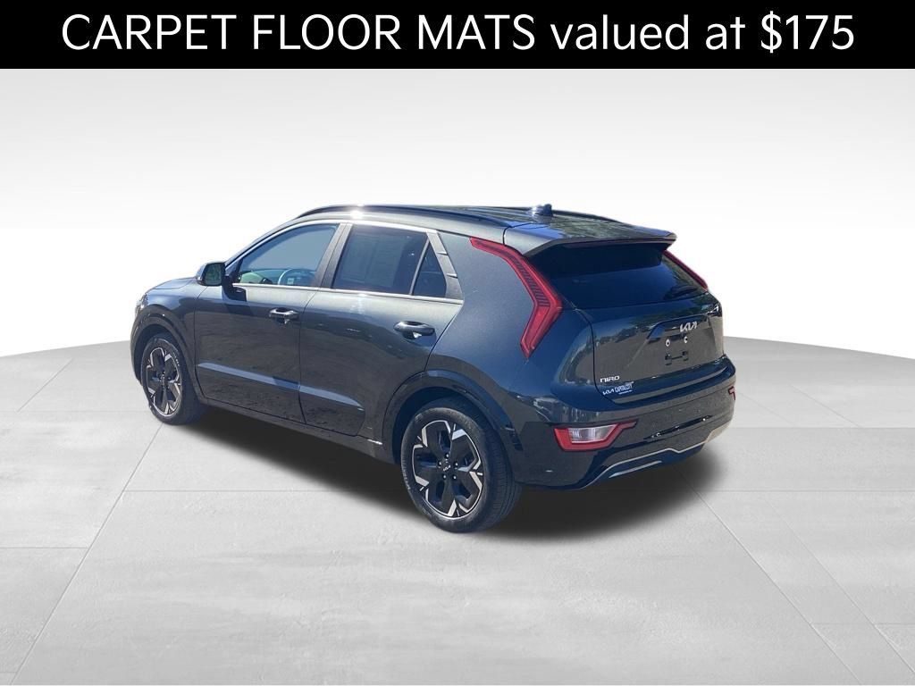 Certified 2023 Kia Niro Wind w/ Wind Preserve Package FWD image 5