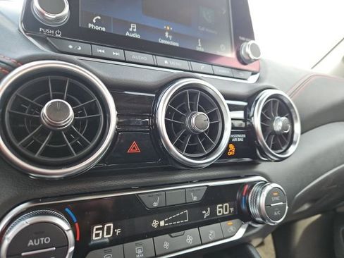 New 2025 Nissan Sentra SR image 38