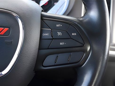 Used 2022 Dodge Charger SXT image 19