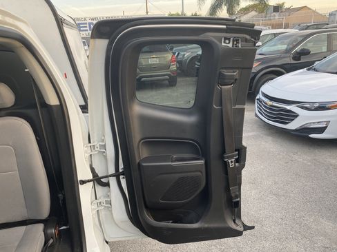 Used 2019 Chevrolet Colorado W/T w/ WT Convenience Package image 14