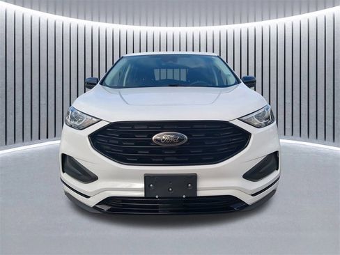 Used 2022 Ford Edge SE w/ Black Appearance Package image 10