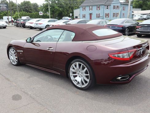 Used 2014 Maserati GranTurismo Sport RWD image 8