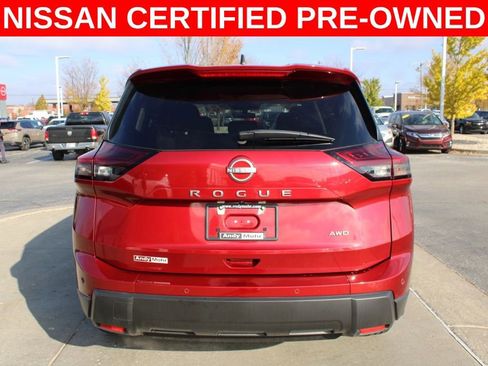 Certified 2025 Nissan Rogue S image 8