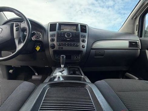 Used 2015 Nissan Armada SV AWD/4WD image 9