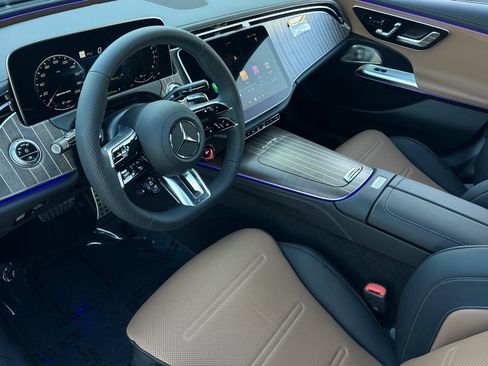 New 2026 Mercedes-Benz E 53 AMG e 4MATIC Sedan image 14