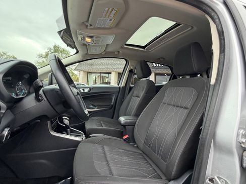 Used 2019 Ford EcoSport SE image 21