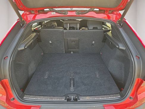 Used 2023 Volvo C40 P8 Recharge Ultimate AWD/4WD image 14