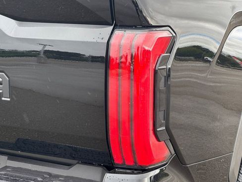 New 2026 Toyota Tundra Limited AWD/4WD image 31