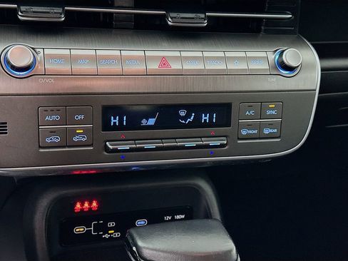 Used 2024 Hyundai Kona SEL image 22