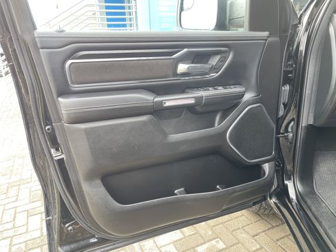 Used 2024 RAM 1500 Laramie image 19