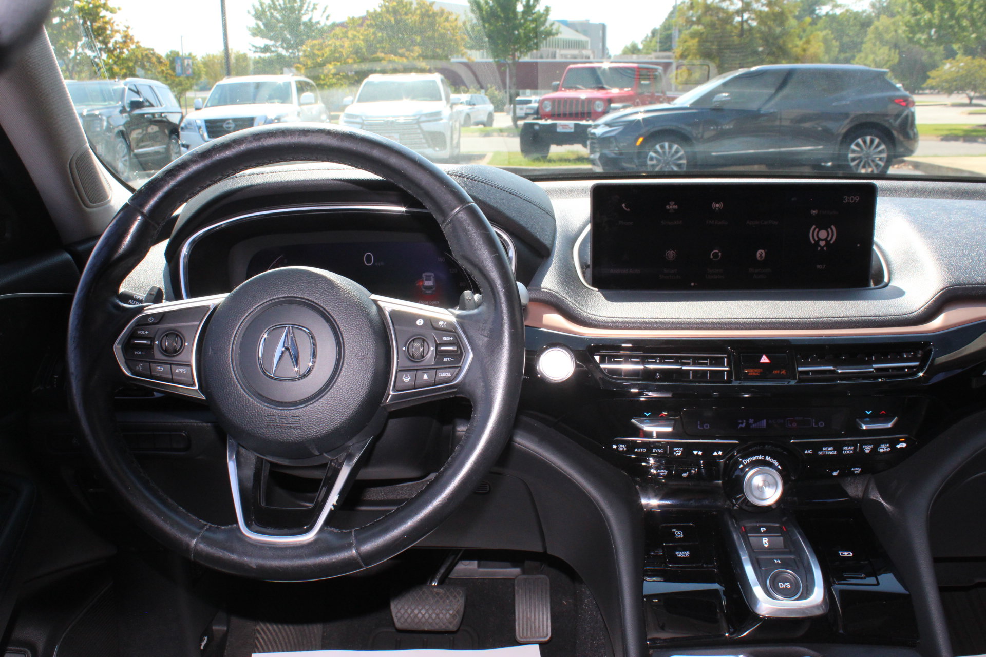 Used 2022 Acura MDX FWD image 24