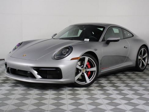 Used 2023 Porsche 911 Carrera 4S image 35