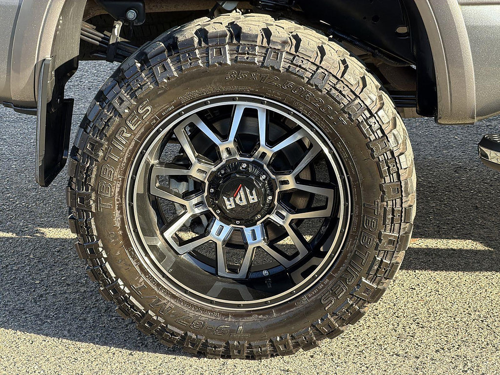 Used 2021 Nissan Titan Platinum Reserve w/ Moonroof Package AWD/4WD image 33