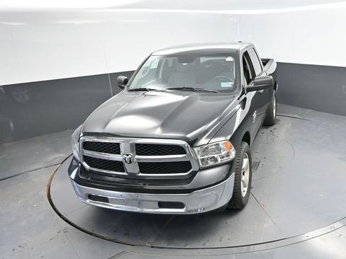 Used 2024 RAM 1500 Classic SLT AWD/4WD image 34