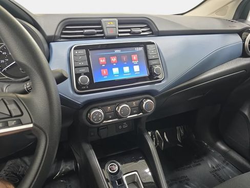 Used 2025 Nissan Versa SV FWD image 20
