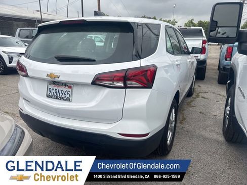 Used 2023 Chevrolet Equinox LS image 6