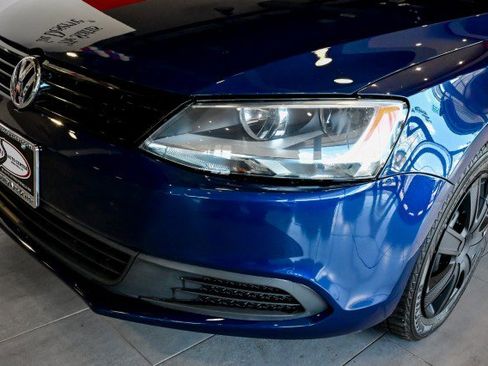 Used 2014 Volkswagen Jetta SE FWD image 9