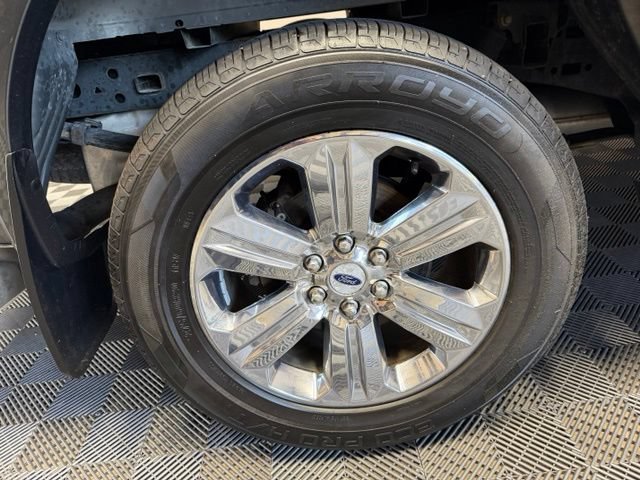 Used 2018 Ford F150 Lariat w/ Equipment Group 502A Luxury AWD/4WD image 45