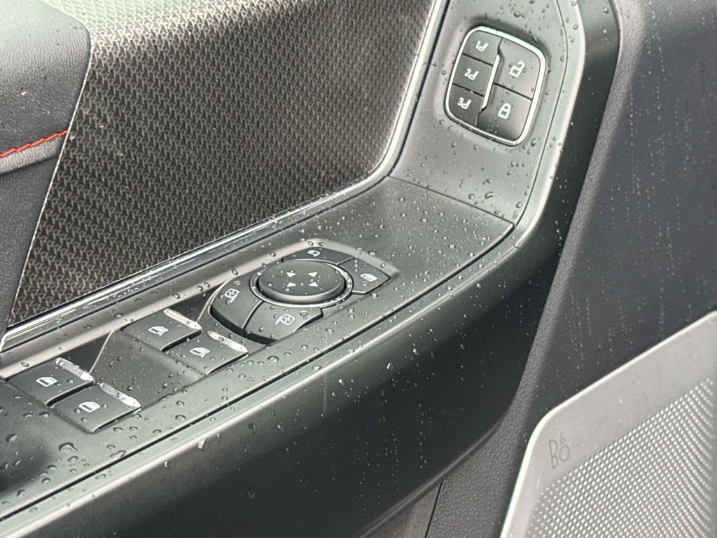 Certified 2025 Ford F150 Raptor AWD/4WD image 22