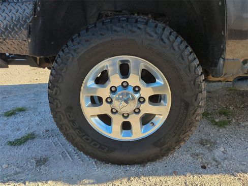 Certified 2015 Chevrolet Silverado 2500 LT w/ LT Convenience Package image 30