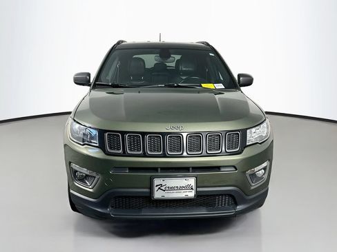 Used 2021 Jeep Compass Latitude AWD/4WD image 2