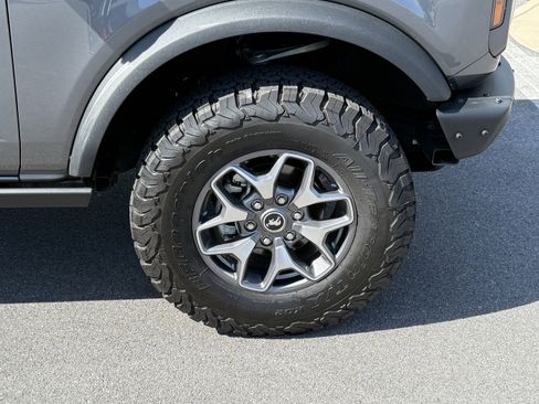 Used 2024 Ford Bronco Badlands AWD/4WD image 12