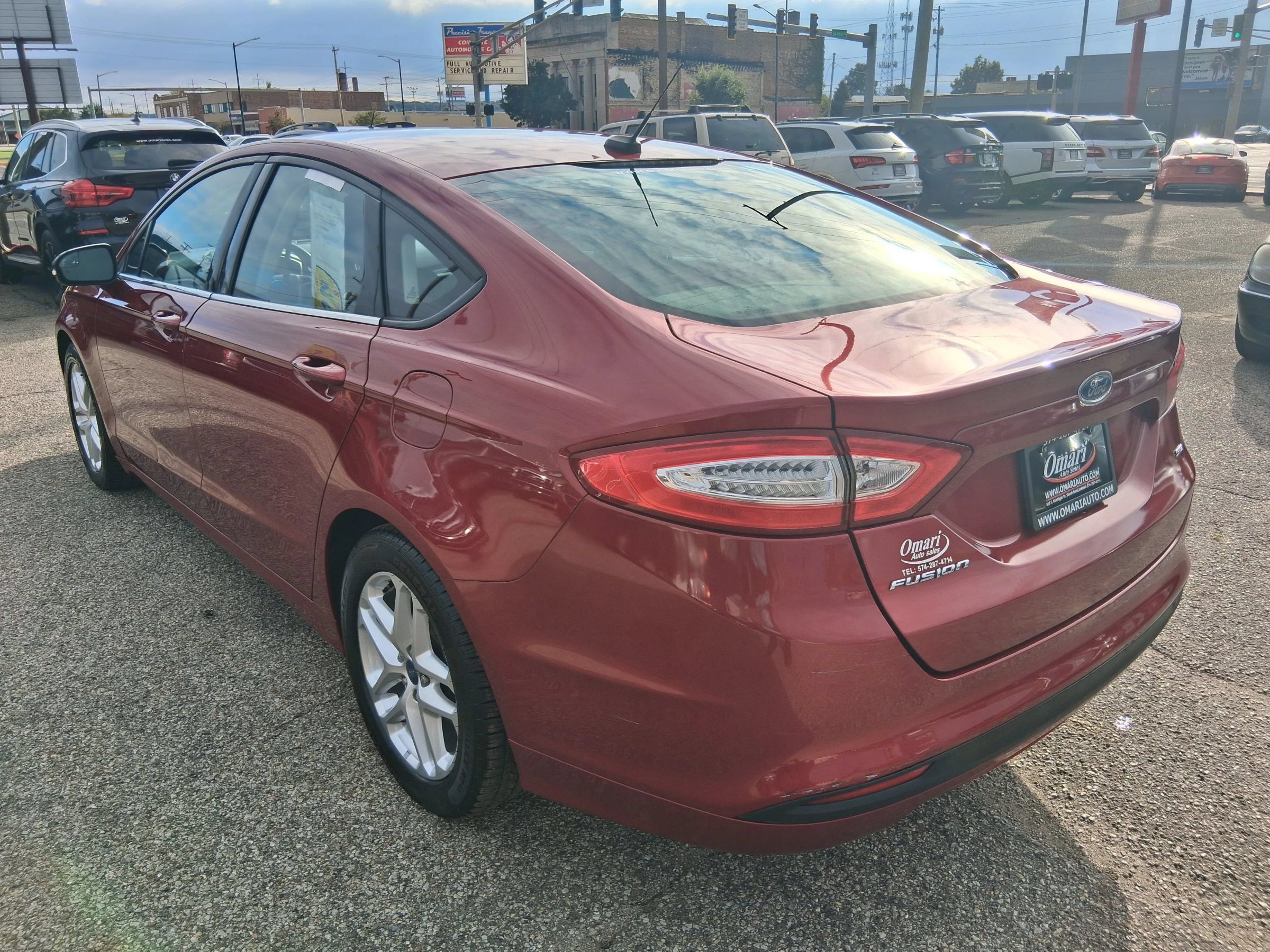 Used 2013 Ford Fusion SE FWD image 5